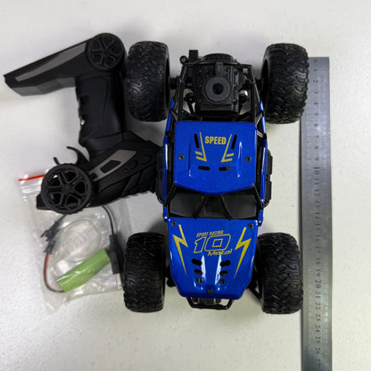 RC Smoke Car with Metal shell and shocks and Rubber Tyres