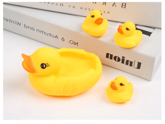 Yellow Duck Bath Toy for Swimming Pool Bath Time Fun Vinyl Plastic Material Large Duck with Three Small Ones Mother-Daughter Set